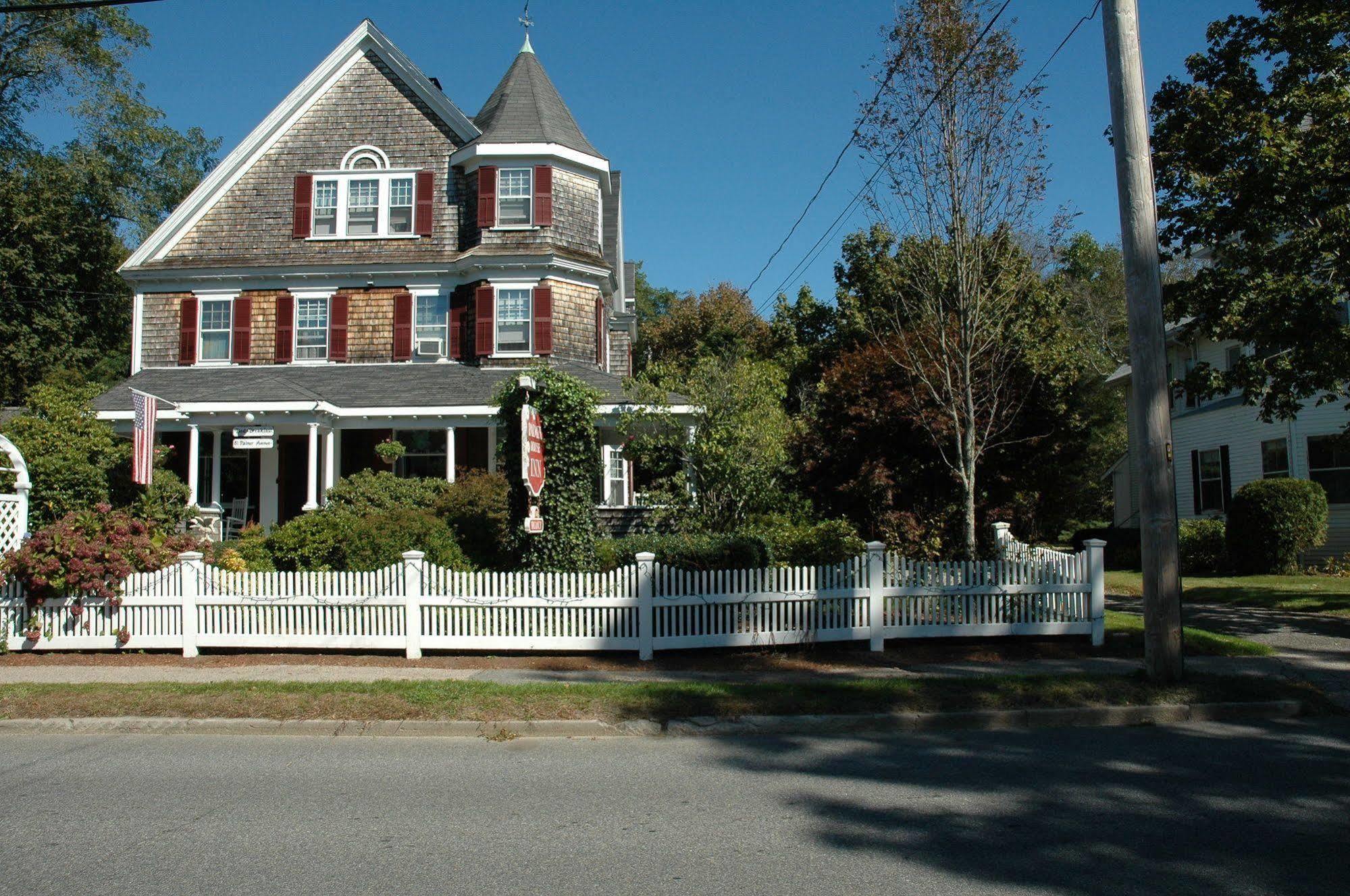 Palmer House Inn ฟัลเมาท์ ภายนอก รูปภาพ